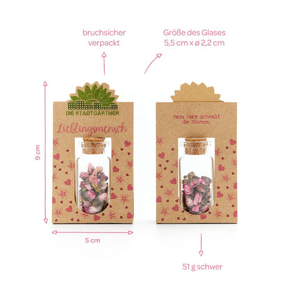 Lieblingsmensch mit handgepflückten Blüten 