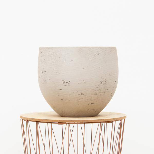 Topf Jumbo Orb Beige Gewaschen – XXS – Dekorativer Pflanztopf D53cm x H45cm – Zeitloser Look für große Zimmerpflanzen & Outdoor 